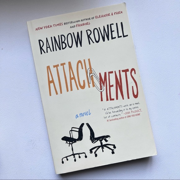 📚 2 Rainbow Rowell Books-Eleanor & Park/ Attachments - Picture 9 of 11